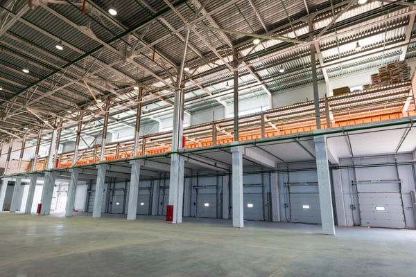 wareouse-mezzanine-systems-improve-space-without-high-costs.